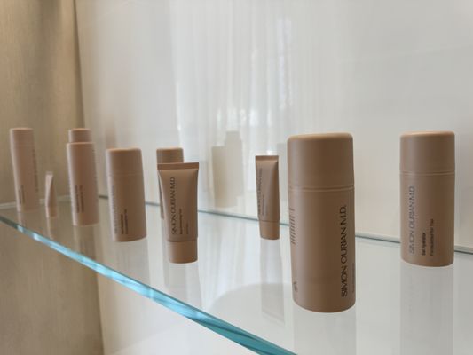 Simon Ourian, MD by null