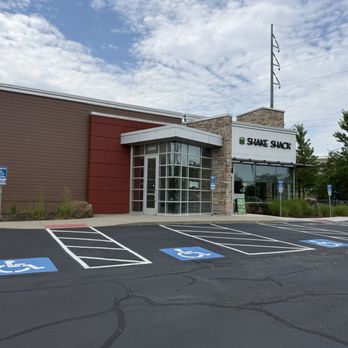 Shake Shack Streets of Cranberry - Opening end of July 2026 in The Streets of Cranberry shopping plaza - Burgers Near Me - Cranberry Township, Pennsylvania Shake Shack Streets of Cranberry - Opening end of July 2026 in The Streets of Cranberry shopping plaza - Burgers Near Me - Cranberry Township, Pennsylvania