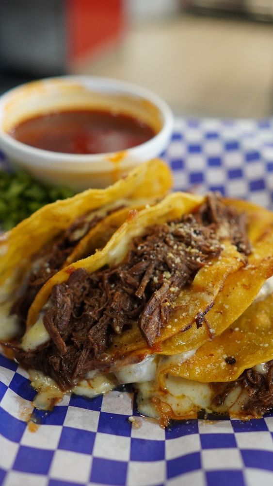 Taqueria La Perla Tapatia