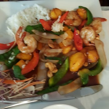 Royal Orchid - Mango stir fry with shrimp - Thai Near Me - Montpelier, Vermont Royal Orchid - Mango stir fry with shrimp - Thai Near Me - Montpelier, Vermont