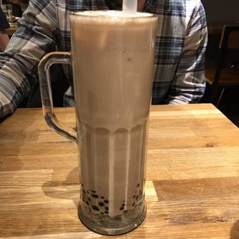 Nos Thés - Fresh taro milk tea with taro chunks! - Taiwanese Near Me - Montreal, Quebec