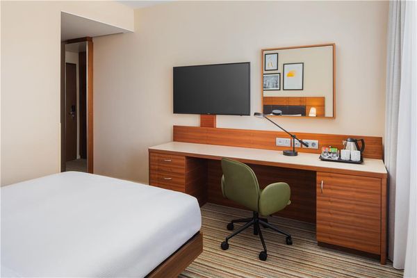 Hilton Frankfurt Airport by null