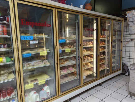 La Fama Bakery by null