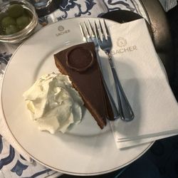 Blaue Bar - Sacher torte
