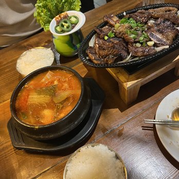Mokja - Kimchi Stew (Kimchi Jjigae)BBQ Grilled Kalbi - Korean Near Me - Astoria, New York Mokja - Kimchi Stew (Kimchi Jjigae)BBQ Grilled Kalbi - Korean Near Me - Astoria, New York
