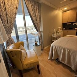 Sienna Salon and Spa - My new suite as of 8/2/2023