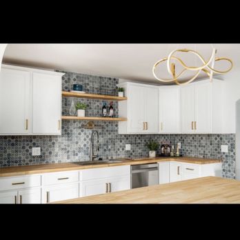 Andr’s Construction - Kitchen remodel - Flooring Near Me