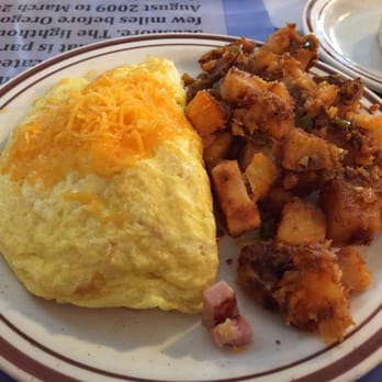 Beacon Restaurant - Breakfast & Brunch Near Me - Wichita, Kansas Beacon Restaurant - Breakfast & Brunch Near Me - Wichita, Kansas