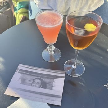 Capri Club - Bars Near Me - Los Angeles, California