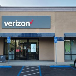 Exterior outside entrance of Verizon - San Diego, California Exterior outside entrance of Verizon - San Diego, California