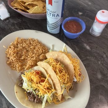 Los Abuelos - Taco Plate with rice - Salad Near Me - Menard, Texas Los Abuelos - Taco Plate with rice - Salad Near Me - Menard, Texas