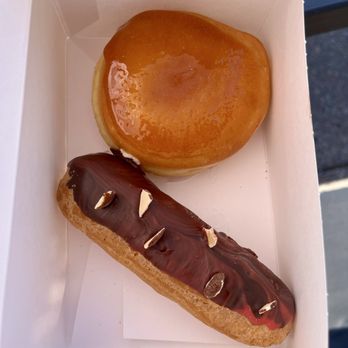 Sweet Dees Bakeshop - Donut and Eclair - Bakeries Near Me - Scottsdale, Arizona Sweet Dees Bakeshop - Donut and Eclair - Bakeries Near Me - Scottsdale, Arizona