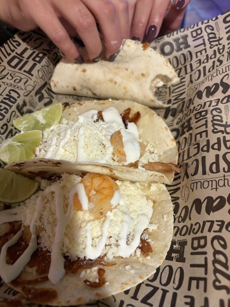 Muy Caliente - Taco Bros