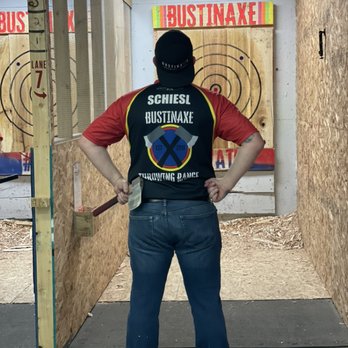 BustinAxe Throwing Range - Axe Throwing Near Me - Dubuque, Iowa
