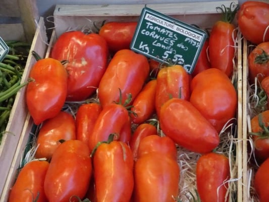 Vieux Marché de La Rochelle by null