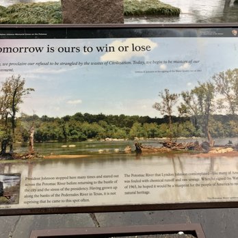 Lyndon Baines Johnson Memorial Grove - Parks Near Me - Arlington, Virginia