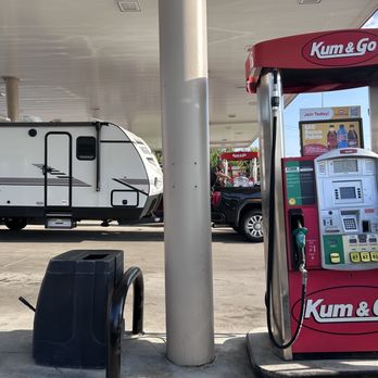 Kum & Go - a gas pump and a truck - Gas Stations Near Me - Sioux Falls, South Dakota Kum & Go - a gas pump and a truck - Gas Stations Near Me - Sioux Falls, South Dakota