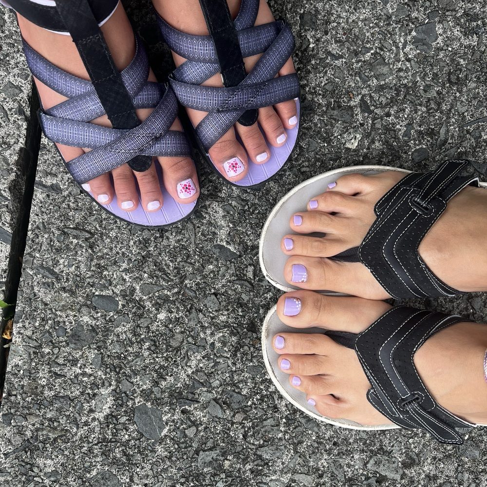 Sparkle Nails Corp - Waxing Near Me - Kaneohe, Hawaii Sparkle Nails Corp - Waxing Near Me - Kaneohe, Hawaii