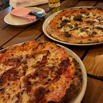 Spris Artisan Pizza - Midtown - AMATRICIANA pizza and alba pizza - Pizza Near Me - Miami, Florida Spris Artisan Pizza - Midtown - AMATRICIANA pizza and alba pizza - Pizza Near Me - Miami, Florida