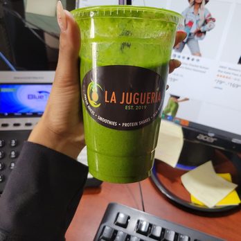 La Jugueria - Tropical Smoothie 20oz - Juice Bars & Smoothies Near Me - Brooklyn, New York