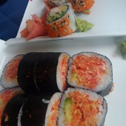 Maki rolls Maki rolls