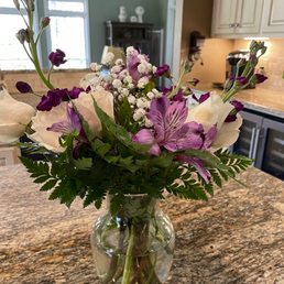 $100 "xl" bouquet... what a joke! $100 "xl" bouquet... what a joke!