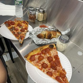 Abitino's Pizza Rock Center - Pepperoni and tony rony with awful garlic knots - Pizza Near Me - New York, New York