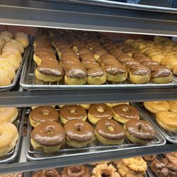 Diamond Donuts - Fresh donuts