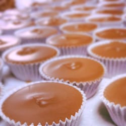 Incredible Popcorn - Homemade Peanut Butter Cups