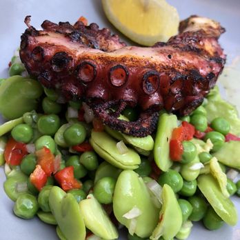 Pera Soho - Mediterranean Near Me - New York, New York