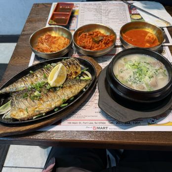 Sa Rit Gol - Beef knee ox soup and perfectly grilled mackerel - Korean Near Me - Fort Lee, New Jersey Sa Rit Gol - Beef knee ox soup and perfectly grilled mackerel - Korean Near Me - Fort Lee, New Jersey