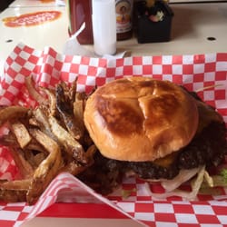 Longoria's Grocery & Grill - #1 Combo