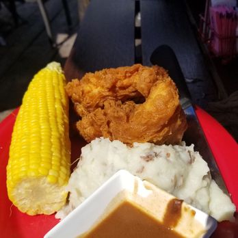 Bubba Gump Shrimp - Mamas Southern Fried Chicken - Seafood Near Me - Monterey, California