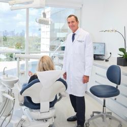 Prosthodontic Dentistry of South Florida - Dr. Sharp and Associates l Prosthodontic Dentistry of South Florida  Book your appointment now: (305) 857-0990