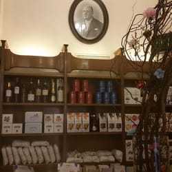 Biscottificio Antonio Mattei - L'interno
