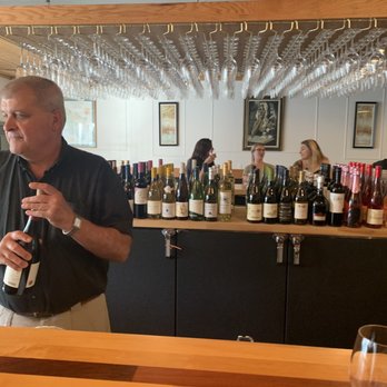 Annata Wine Bar and Cellar - Fantastic wine, charcuterie, staff and owner! - Wine Bars Near Me - Cincinnati, Ohio