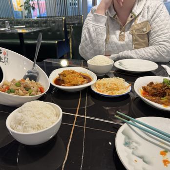 Chef Ge - A4.Steamed Chicken w.Chili Sauce- D6.Lotus Root & Chicken Stir-Fry- (L)Diced Chicken w.Lotus Root & PepperShredded Po-() - Chinese Near Me - Highland Park, New Jersey