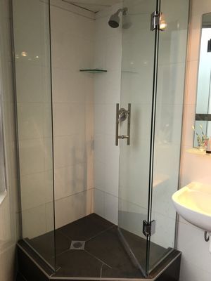 Ascotia Off Queen by null