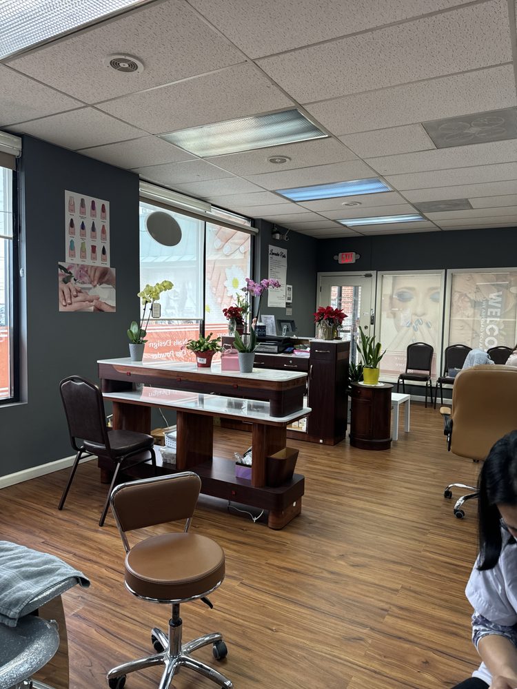 Nail Salon In.strausberg LANCASTER NAILS - Updated July 2025 - 30 Photos & 24 Reviews - 1027