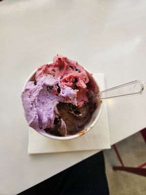 Gelato Boy by null
