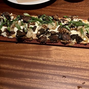 Seasons 52 - Roasted Mushroom Flatbread (12.17.22) - New American Near Me - Columbia, Maryland Seasons 52 - Roasted Mushroom Flatbread (12.17.22) - New American Near Me - Columbia, Maryland