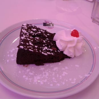 Tommy Mel's - La Chocolate Fudge Cake - Burgers Near Me - Madrid, M