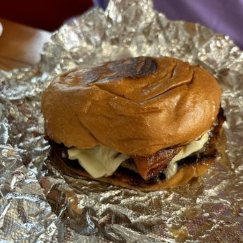 Small American Kitchen - Bacon blue burger - American Near Me - Milford, Connecticut