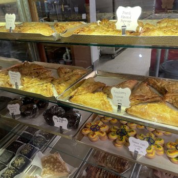 Sun-N-Buns Bakery & Espresso Bar - Pasties galore - Bakeries Near Me - Morro Bay, California Sun-N-Buns Bakery & Espresso Bar - Pasties galore - Bakeries Near Me - Morro Bay, California