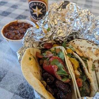 Slap's BBQ - Burnt end tacos - Barbeque Near Me - Kansas City, Kansas
