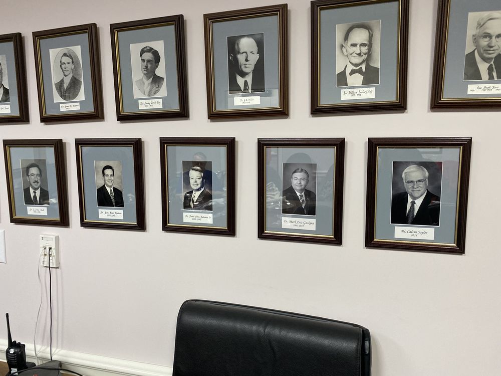 JONESBORO HGTS BAPTIST CHURCH 316 W Main St, Sanford, North Carolina