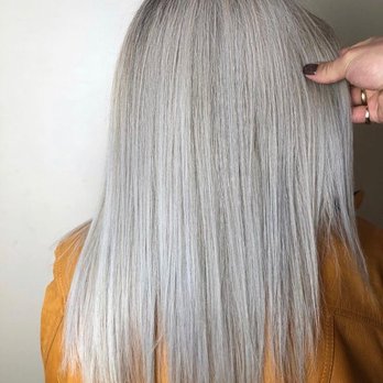 Kevin Maple Salon - Silver fox! Beautiful silver tones done by Master stylist Elizabeth. @elizabethkotz_hair - Hair Salons Near Me - Southampton, New York Kevin Maple Salon - Silver fox! Beautiful silver tones done by Master stylist Elizabeth. @elizabethkotz_hair - Hair Salons Near Me - Southampton, New York