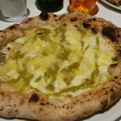 Dodici - Pizza con pesto di pistacchio di Bronte