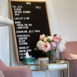 GloUp Beauty Studio - Service menu