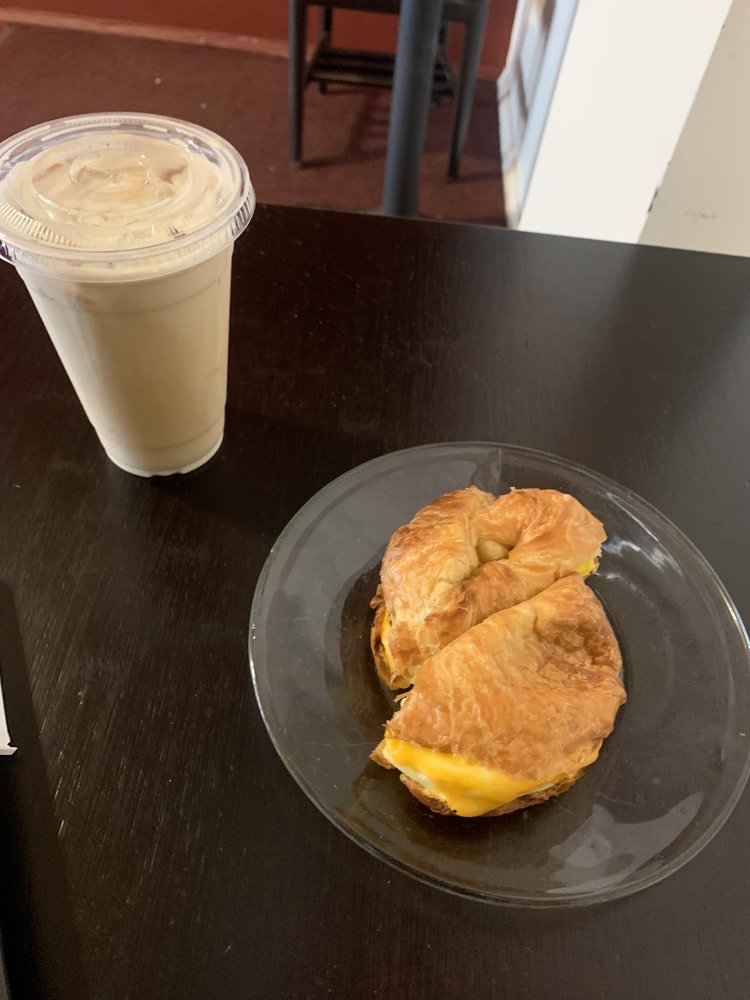 GYPSY BEANS AND BAKING COMPANY Updated July 2024 142 Photos & 198